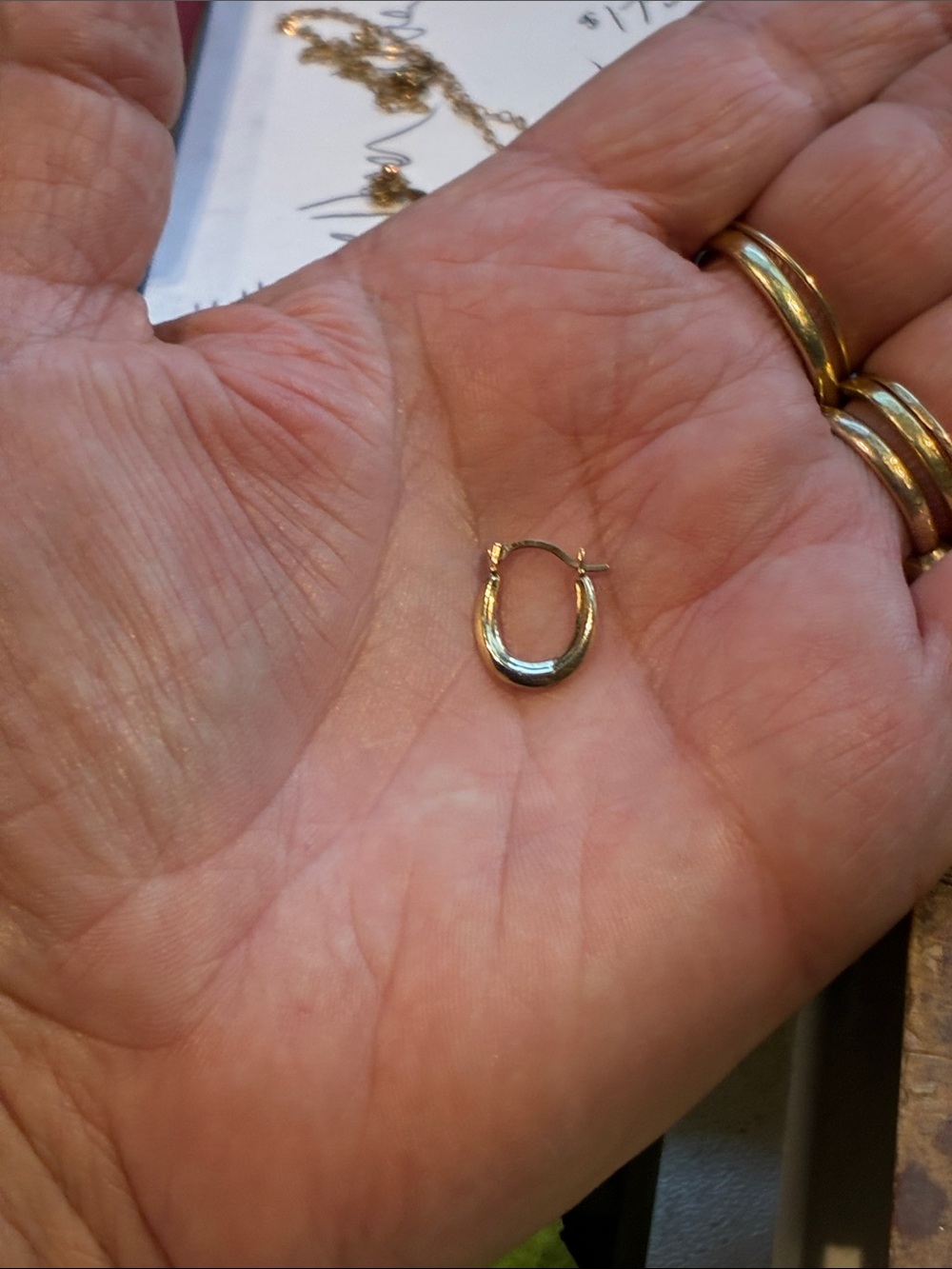 10K Single Hoop Earring. Marked - Picture 2 of 3